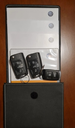 Volkswagen Golf cena 59000 przebieg: 50517, rok produkcji 2018 z Pniewy małe 211